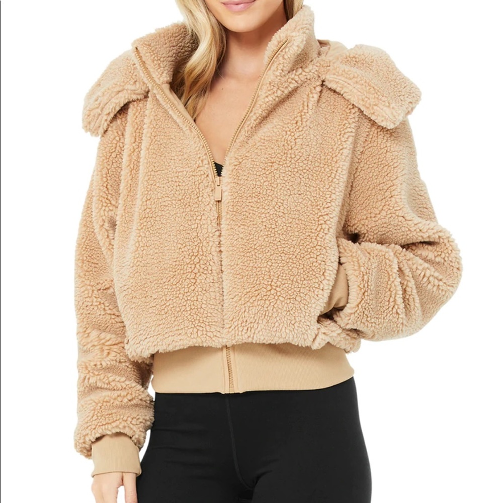 Alo yoga foxy sherpa jacket XS Camel